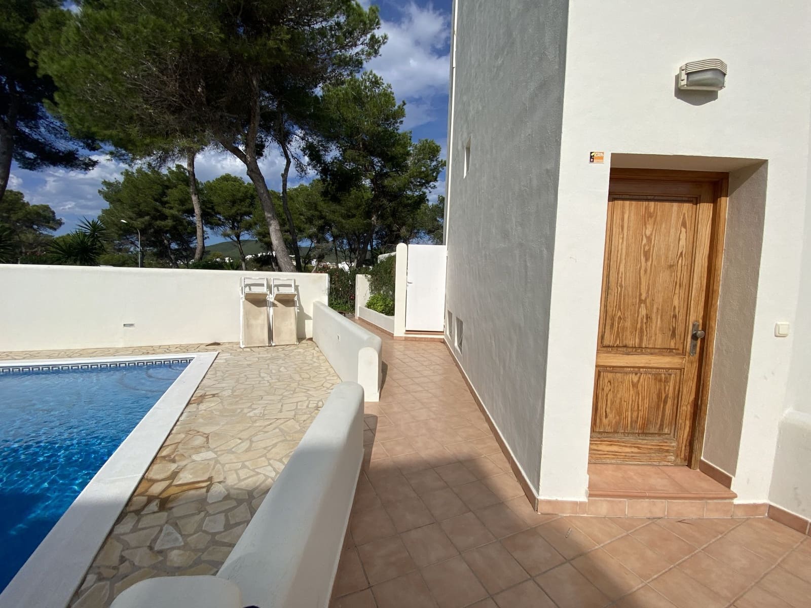 3 bedroom Semi-detached Villa for sale in La Siesta with pool garage - € 1,290,000 (Ref: 9866249)