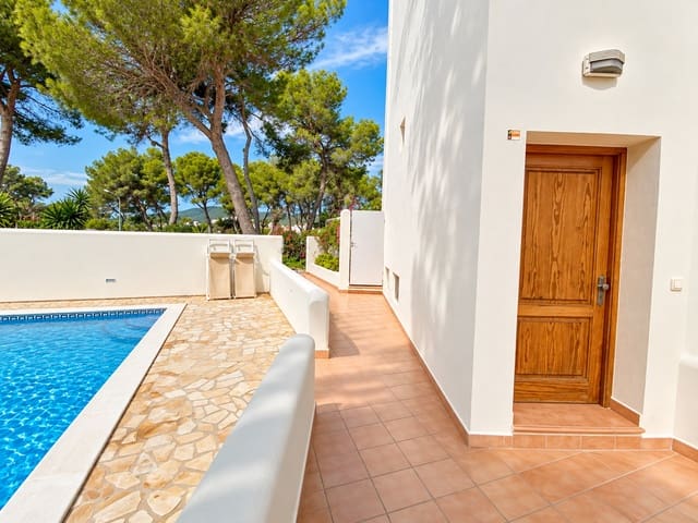 3 makuuhuone Paritalo myytävänä paikassa La Siesta, Santa Eulalia / Santa Eularia mukana uima-altaan 
autotalli - 1 290 000 € (Ref: 9866249)