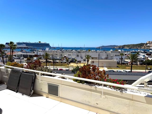 3 soveværelse Lejlighed til salg i Ibiza by med swimmingpool garage - € 2.439.000 (Ref: 9866442)