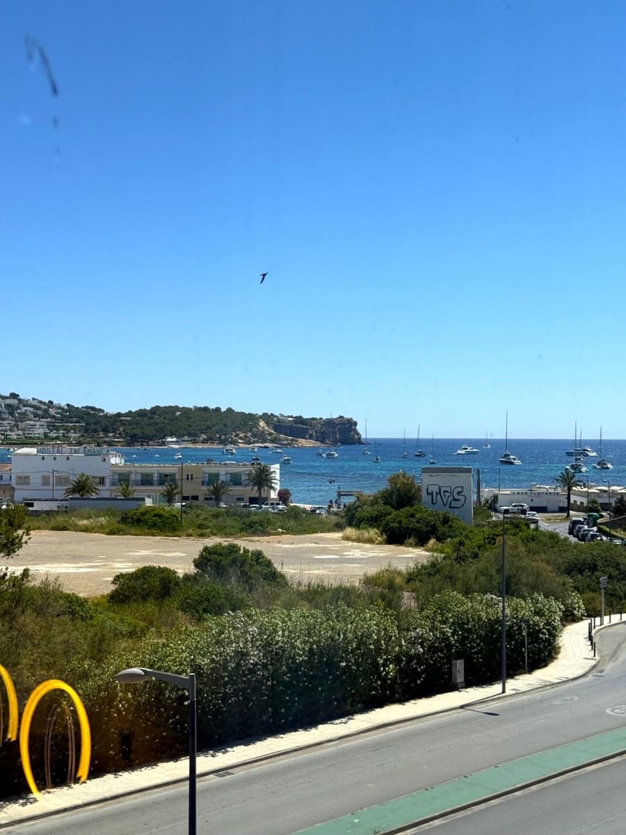 3 slaapkamer Flat te koop in Ibiza dorp met zwembad garage - € 2.439.000 (Ref: 9866442)