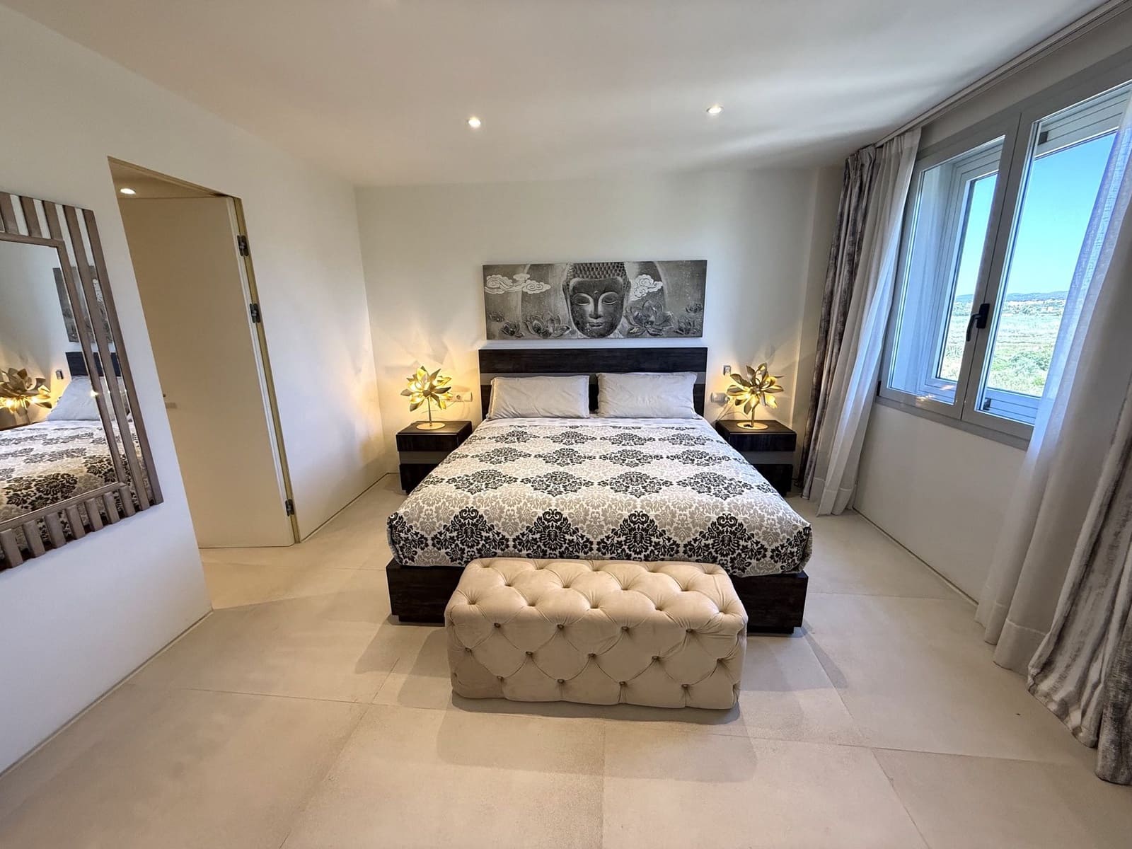 3 slaapkamer Flat te koop in Ibiza dorp met zwembad garage - € 2.439.000 (Ref: 9866442)