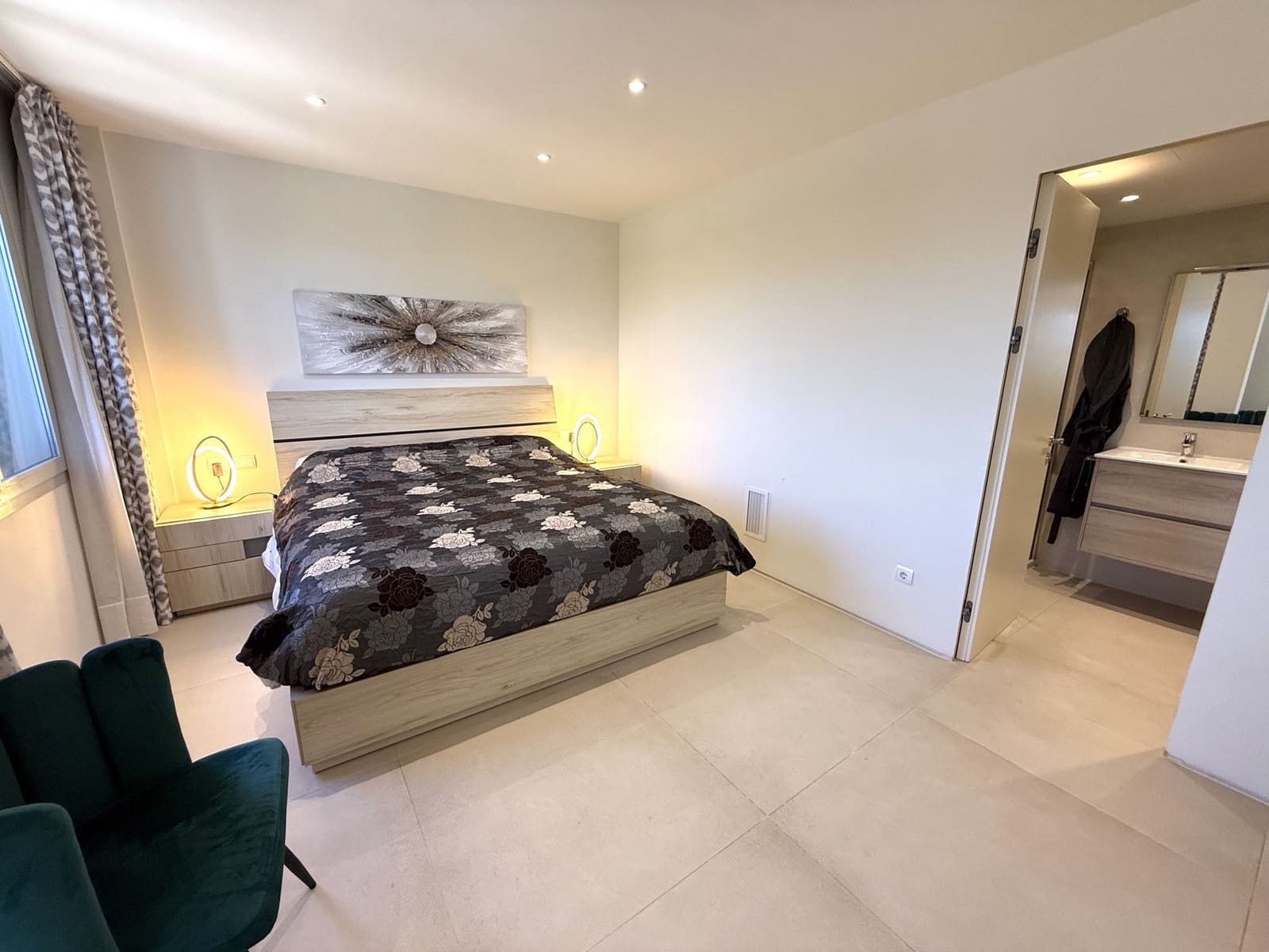 3 slaapkamer Flat te koop in Ibiza dorp met zwembad garage - € 2.439.000 (Ref: 9866442)