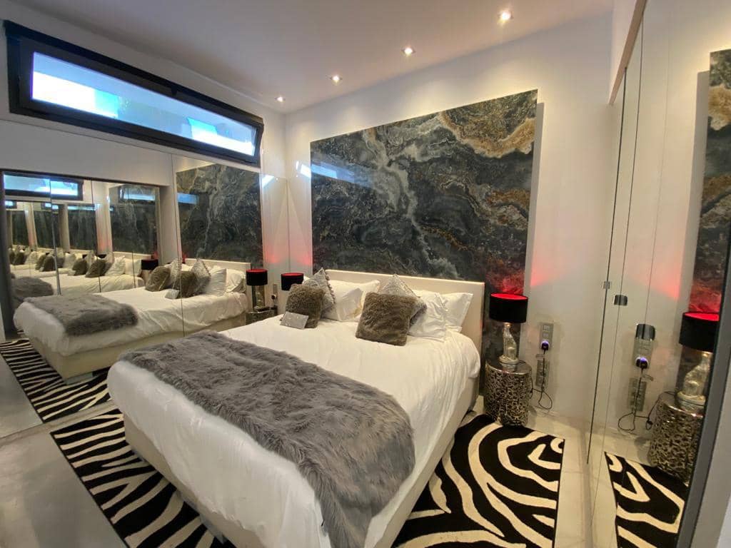 5 bedroom Semi-detached Villa for sale in Cala Vadella with pool garage - € 2,950,000 (Ref: 9888637)