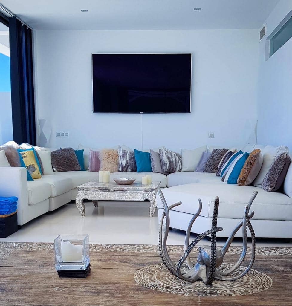 5 bedroom Semi-detached Villa for sale in Cala Vadella with pool garage - € 2,950,000 (Ref: 9888637)