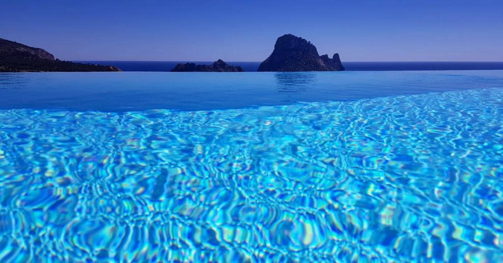 5 bedroom Semi-detached Villa for sale in Cala Vadella with pool garage - € 2,950,000 (Ref: 9888637)
