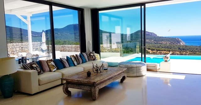5 slaapkamer Halfvrijstaande villa te koop in Cala Vadella, San Jose / Sant Josep de Sa Talaia met zwembad garage - € 2.950.000 (Ref: 9888637)