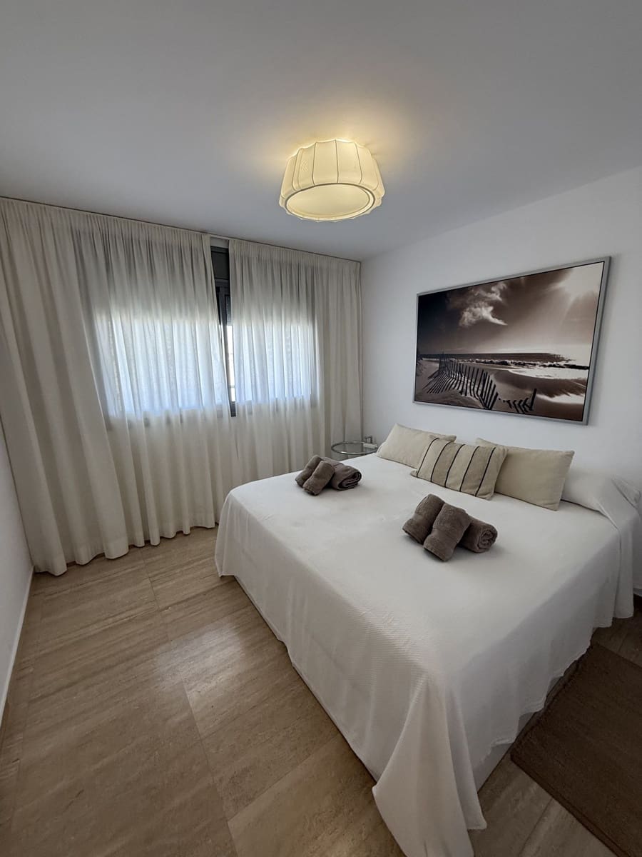 3 sovrum Lägenhet till salu i Talamanca med pool garage - 798 000 € (Ref: 9902692)