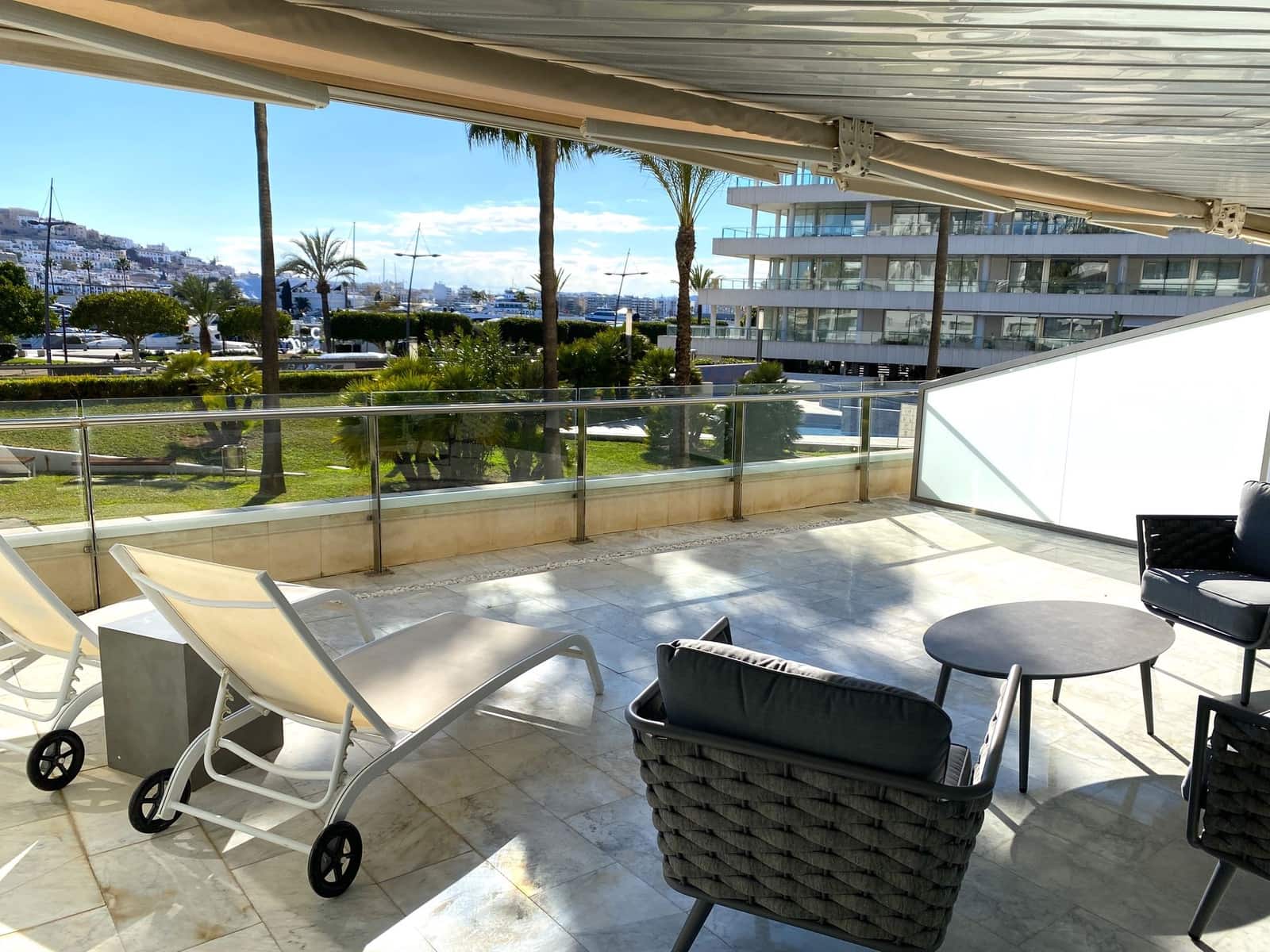 2 chambre Appartement à vendre à Ibiza ville avec piscine garage - 1 295 000 € (Ref: 9905313)