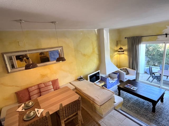 Pareado de 2 habitaciones en Sant Joan de Labritja en venta con garaje - 649.000 € (Ref: 9956324)