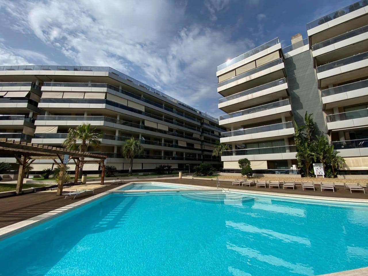 3 Zimmer Wohnung zu vermieten in Ibiza / Eivissa Stadt mit Pool Garage - 6.000 € (Ref: 9976668)