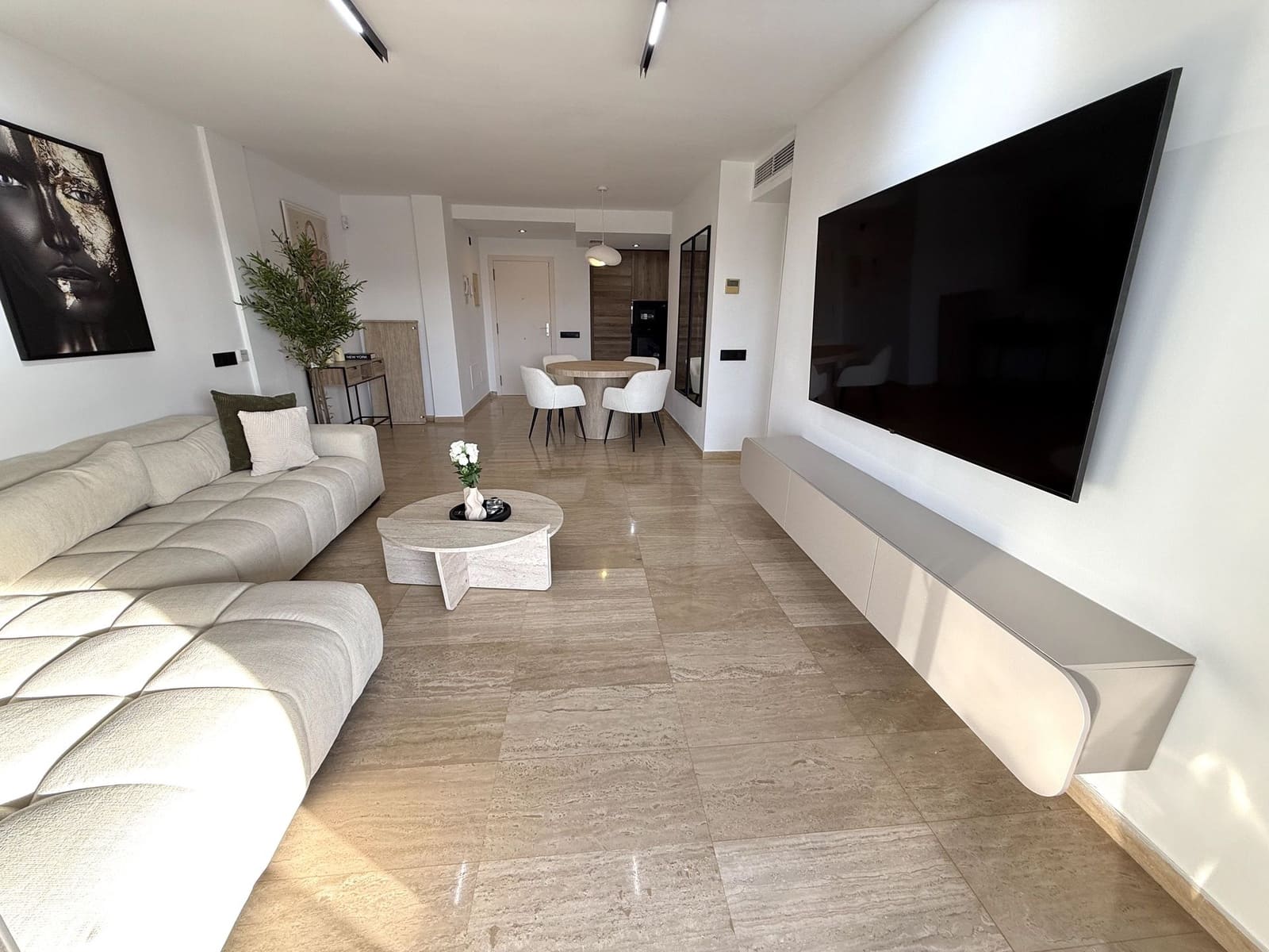 3 Zimmer Wohnung zu vermieten in Ibiza / Eivissa Stadt mit Pool Garage - 6.000 € (Ref: 9976668)
