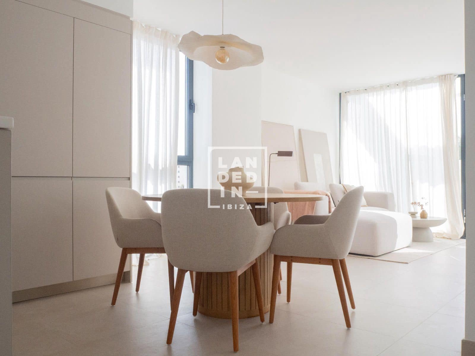 2 bedroom Penthouse for sale in Ibiza / Eivissa town with garage - € 620,000 (Ref: 9126263)