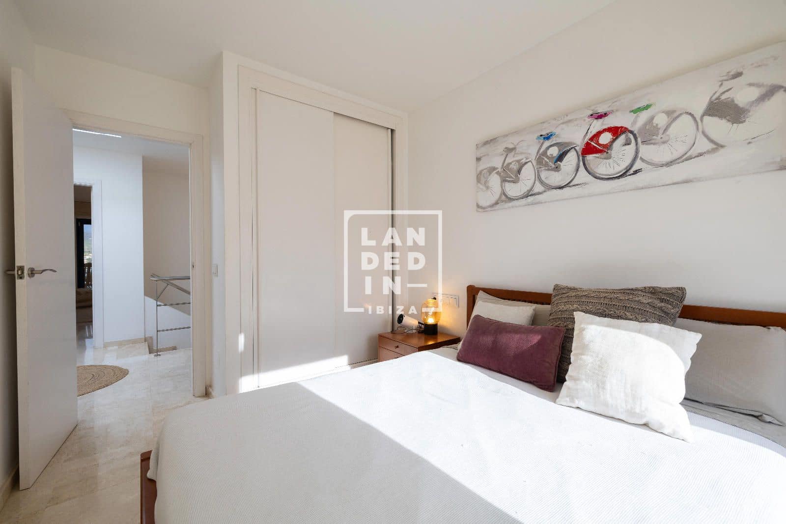 3 soveværelse Byhus til salg i Ibiza by med swimmingpool garage - € 1.595.000 (Ref: 9127271)