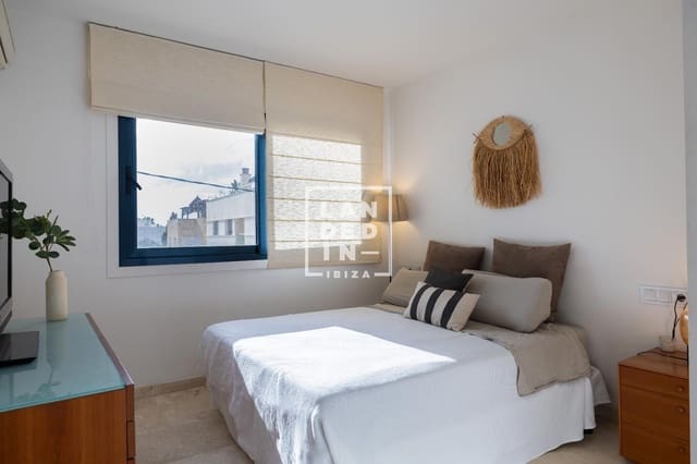 3 bedroom Townhouse for sale in Ibiza / Eivissa town with pool garage - € 1,595,000 (Ref: 9127271)