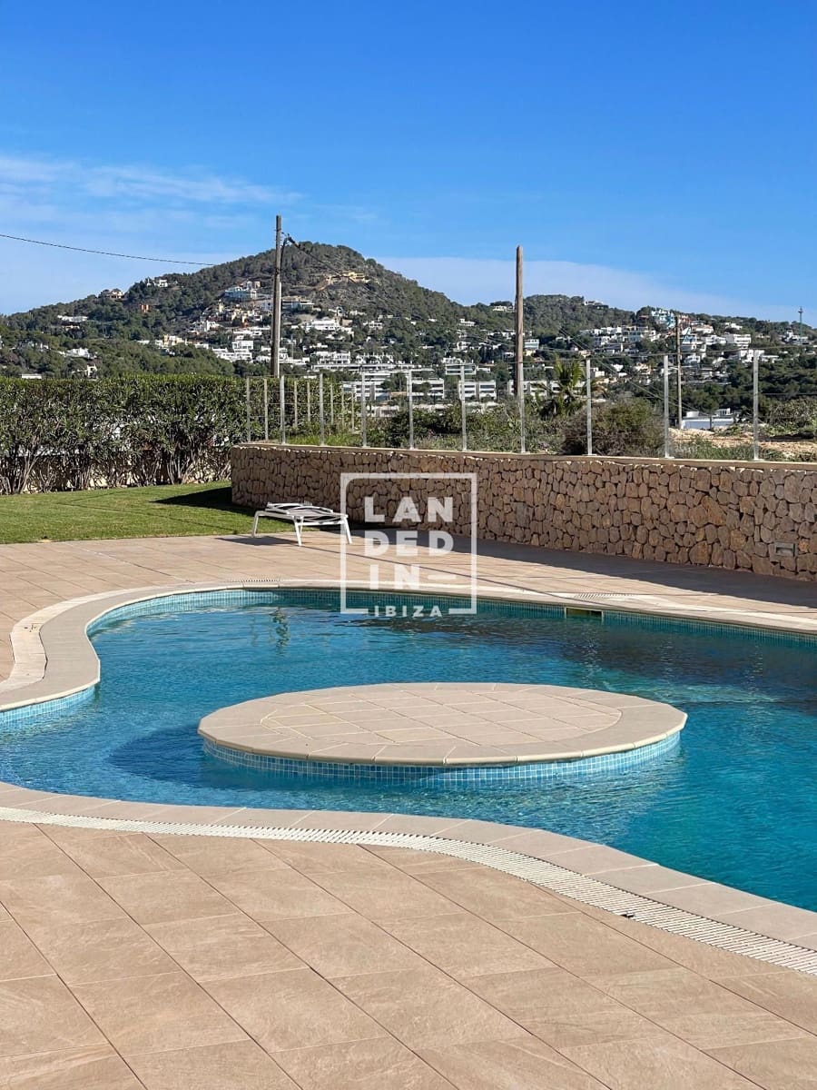 3 soveværelse Byhus til salg i Ibiza by med swimmingpool garage - € 1.595.000 (Ref: 9127271)