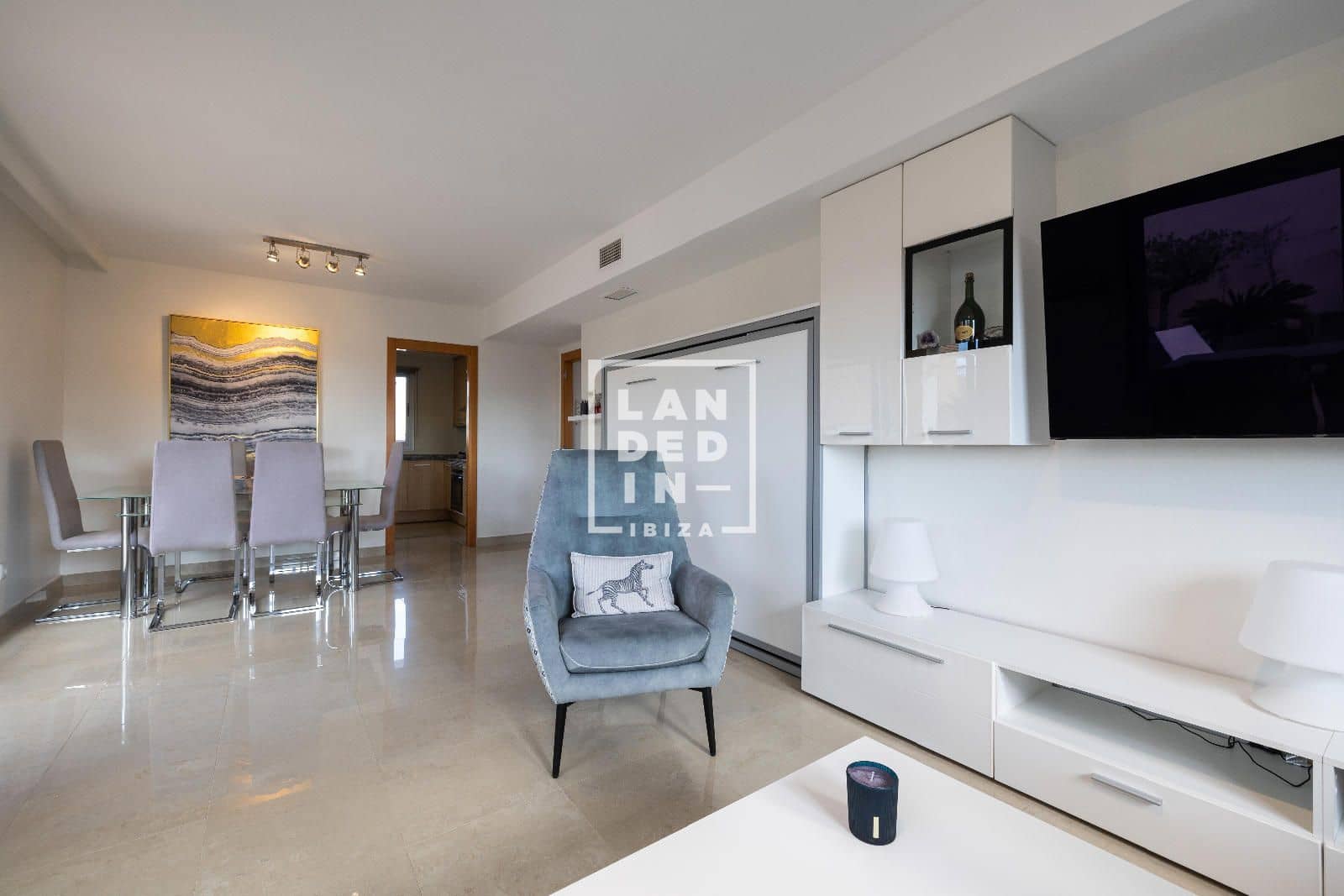 2 soveværelse Penthouse til salg i Ibiza by med swimmingpool garage - € 775.000 (Ref: 9127272)