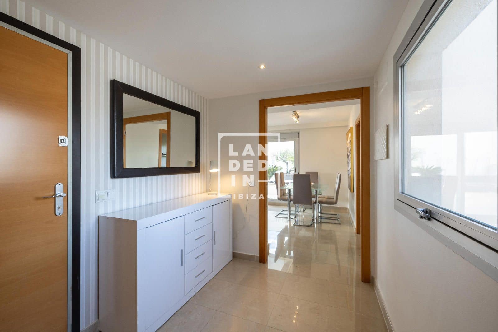 2 soveværelse Penthouse til salg i Ibiza by med swimmingpool garage - € 775.000 (Ref: 9127272)