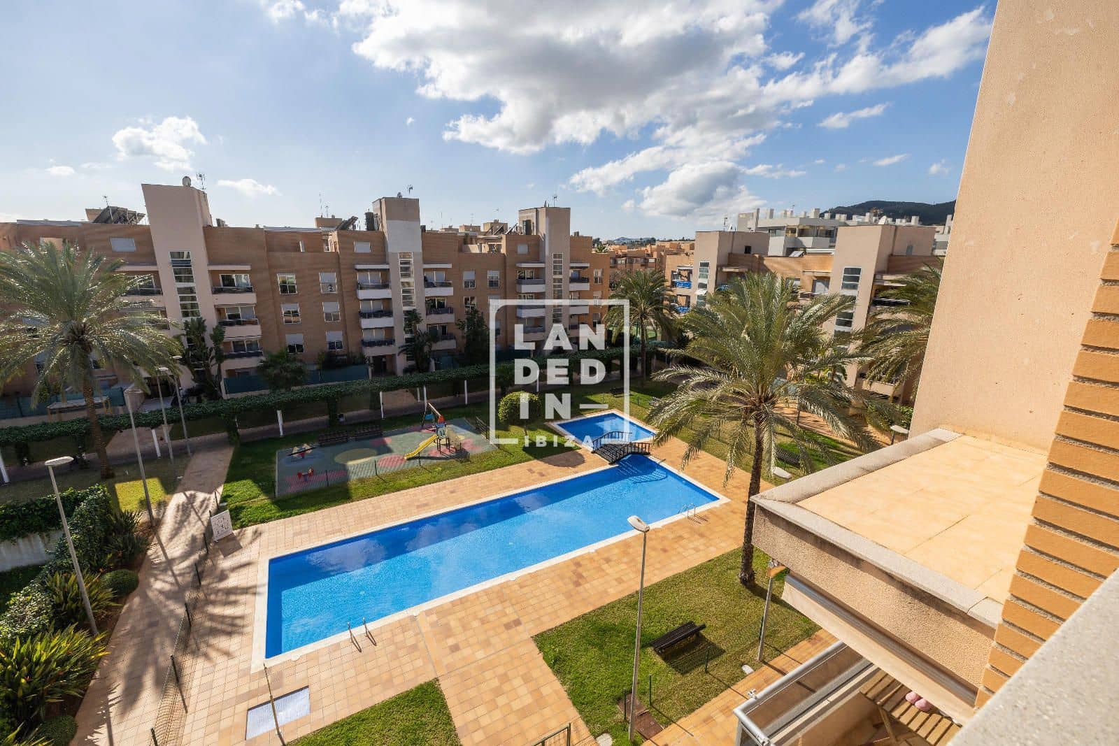 2 soveværelse Penthouse til salg i Ibiza by med swimmingpool garage - € 775.000 (Ref: 9127272)