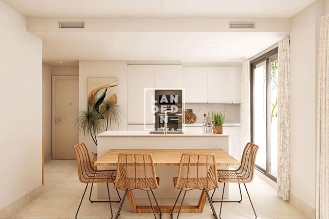 Piso de 3 habitaciones en Ibiza / Eivissa ciudad en venta con piscina garaje - 624.000 € (Ref: 9127273)