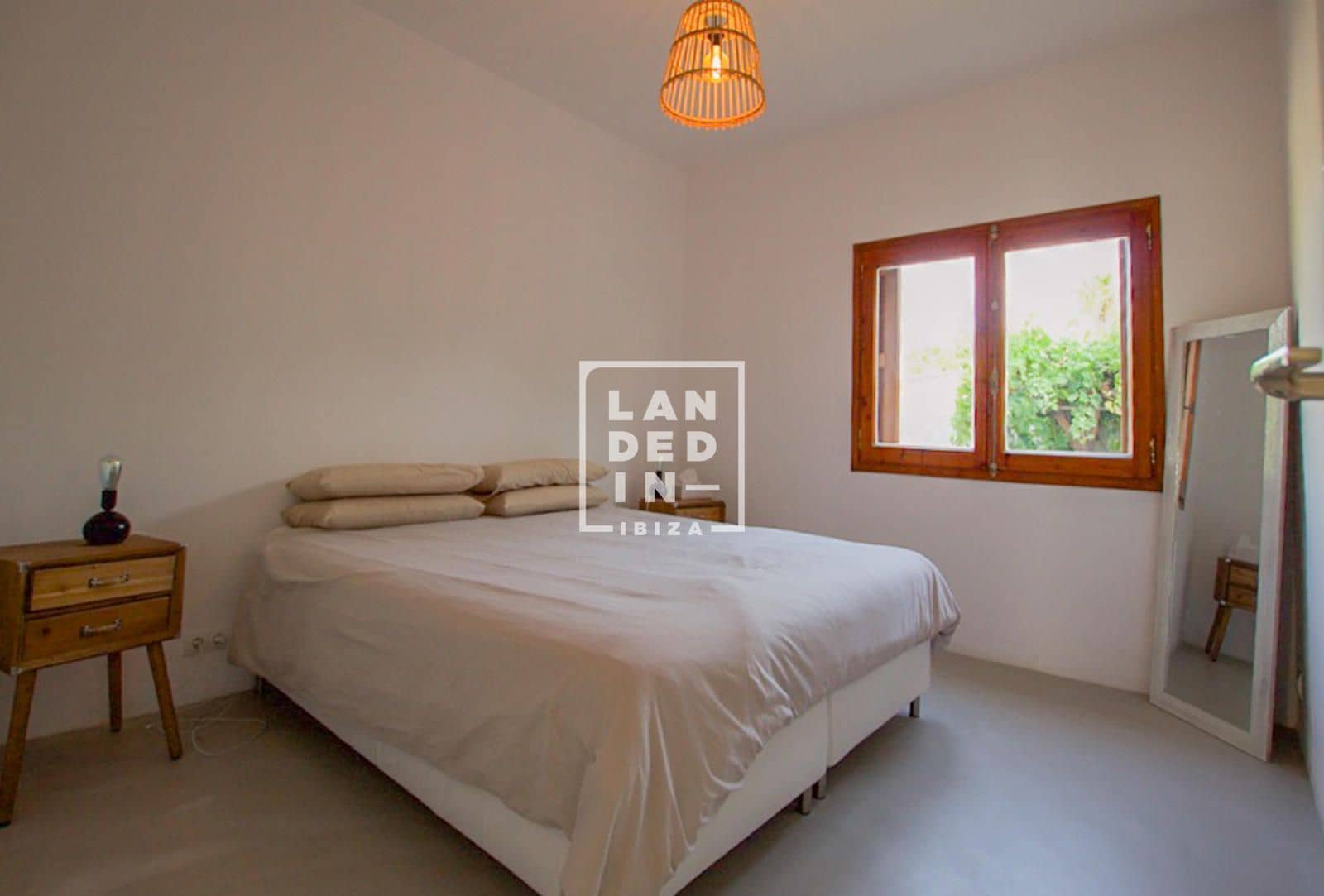 4 soverom Villa til salgs i Nuestra Senora de Jesus med svømmebasseng garasje - € 1 690 000 (Ref: 9131747)