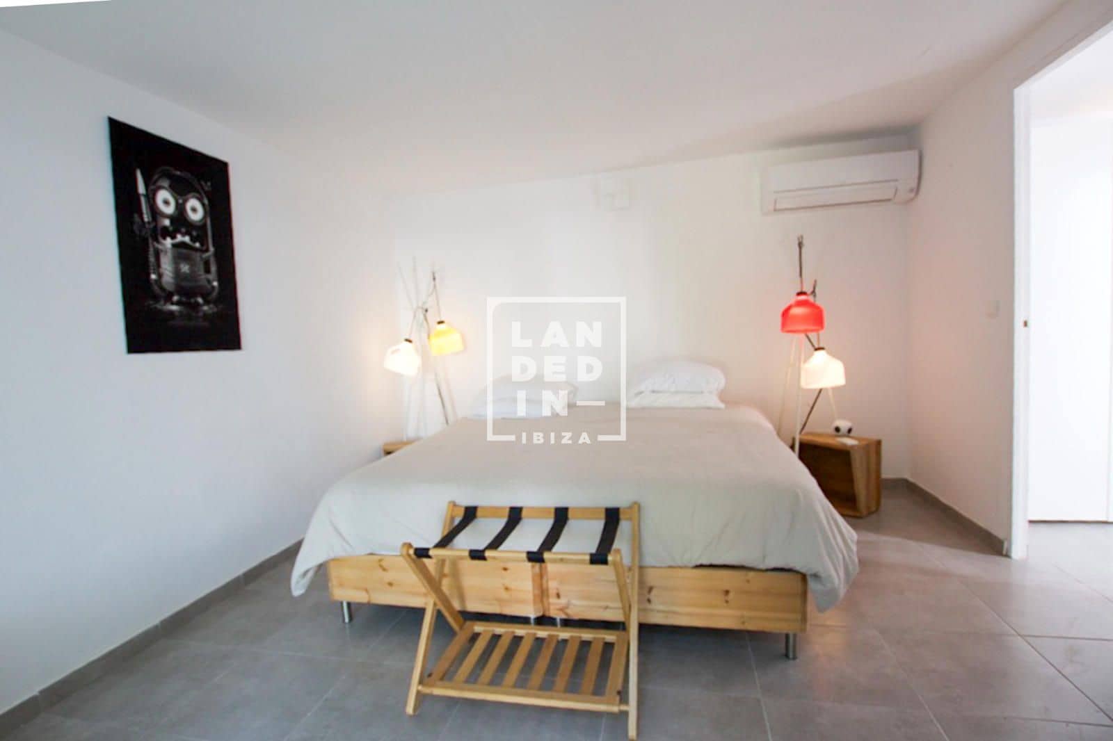 4 soverom Villa til salgs i Nuestra Senora de Jesus med svømmebasseng garasje - € 1 690 000 (Ref: 9131747)