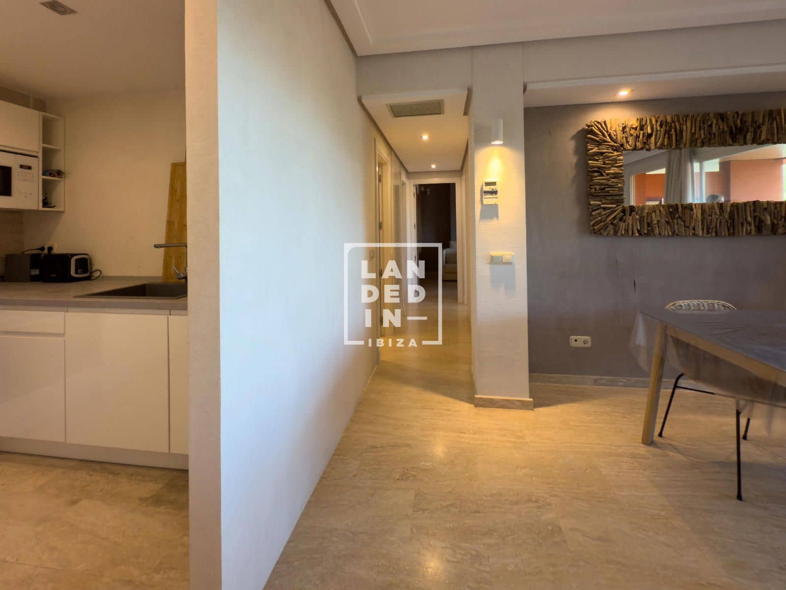 3 sypialnia Mieszkanie na sprzedaż w Roca Llisa z basenem garażem - 850 000 € (Ref: 9348712)