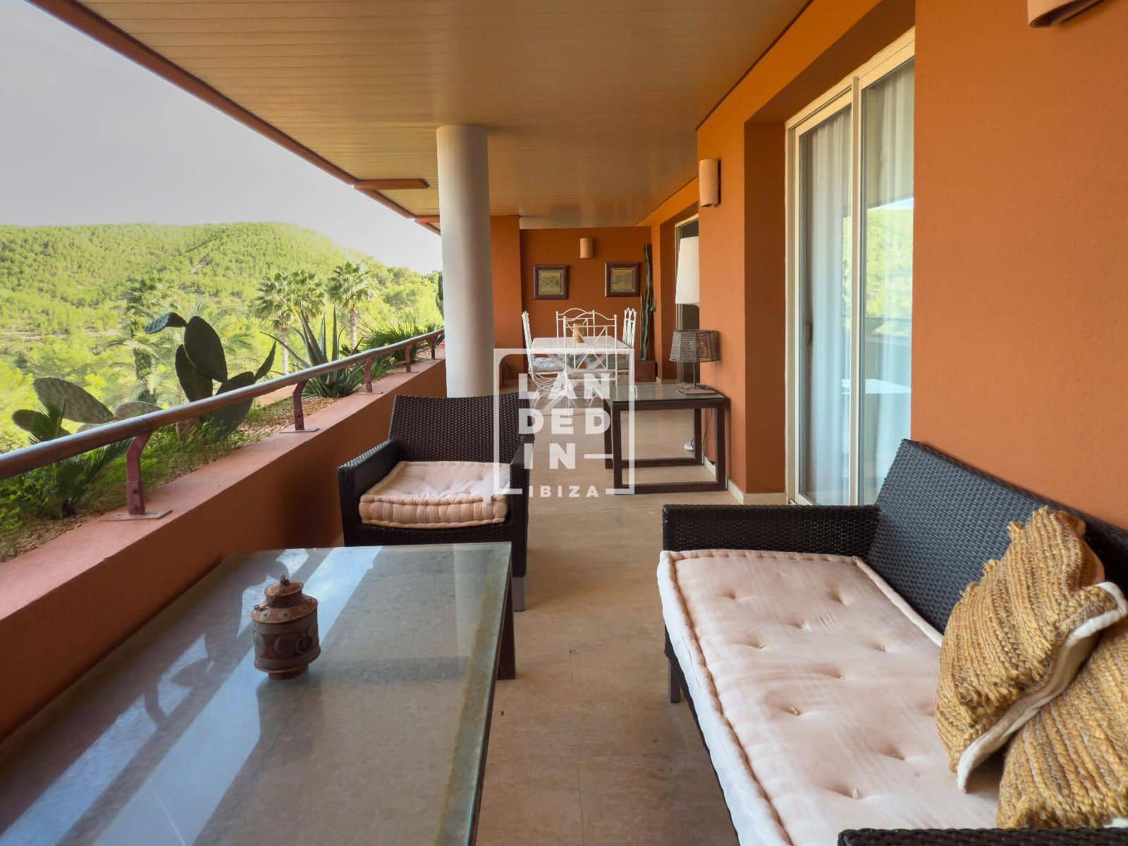 3 sypialnia Mieszkanie na sprzedaż w Roca Llisa z basenem garażem - 850 000 € (Ref: 9348712)