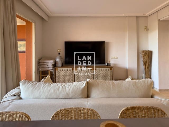 3 sypialnia Mieszkanie na sprzedaż w Roca Llisa, Santa Eulalia / Santa Eularia z basenem garażem - 850 000 € (Ref: 9348712)