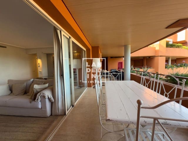 3 sypialnia Mieszkanie na sprzedaż w Roca Llisa, Santa Eulalia / Santa Eularia z basenem garażem - 850 000 € (Ref: 9348712)