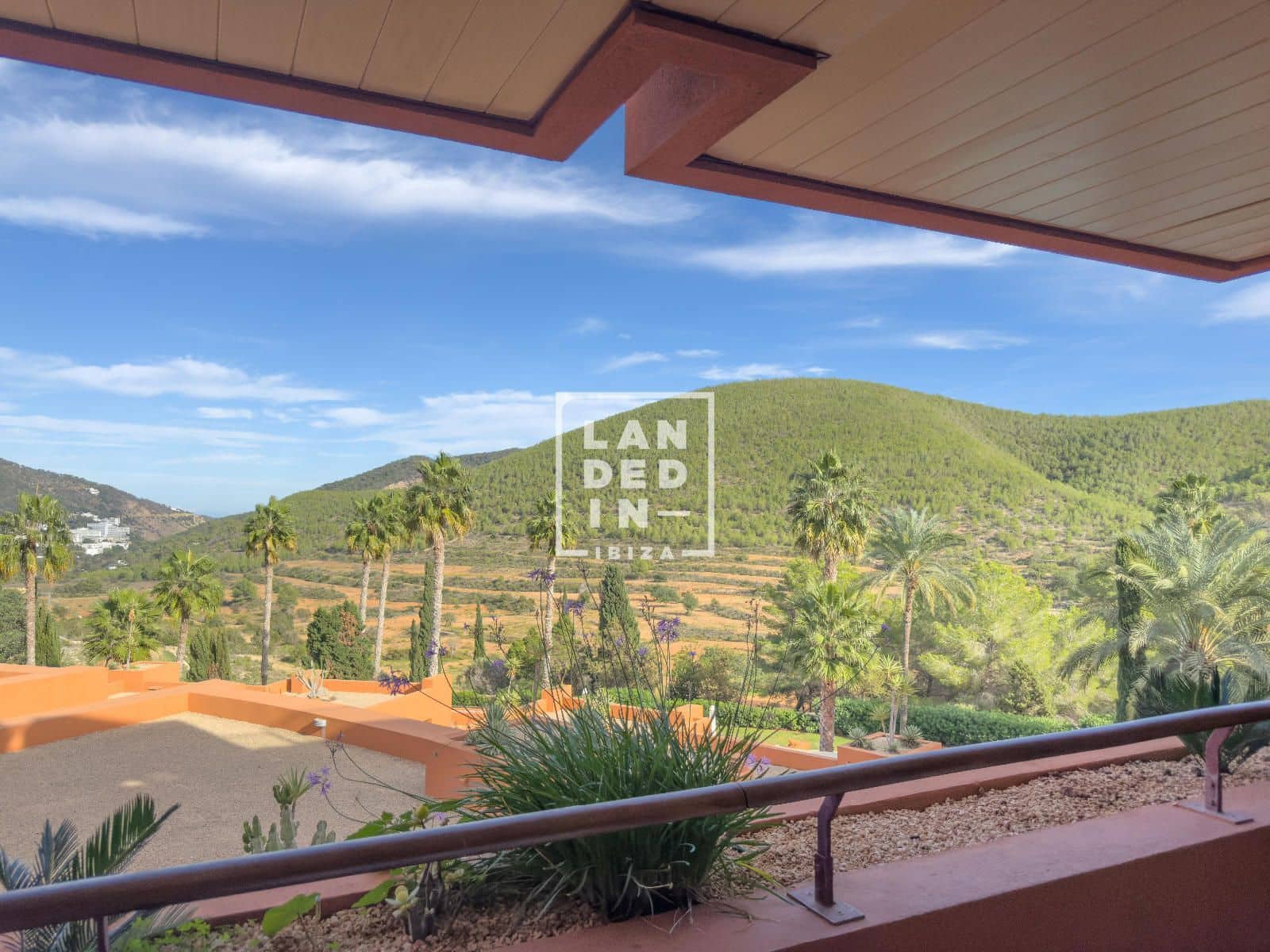 3 sypialnia Mieszkanie na sprzedaż w Roca Llisa z basenem garażem - 850 000 € (Ref: 9348712)