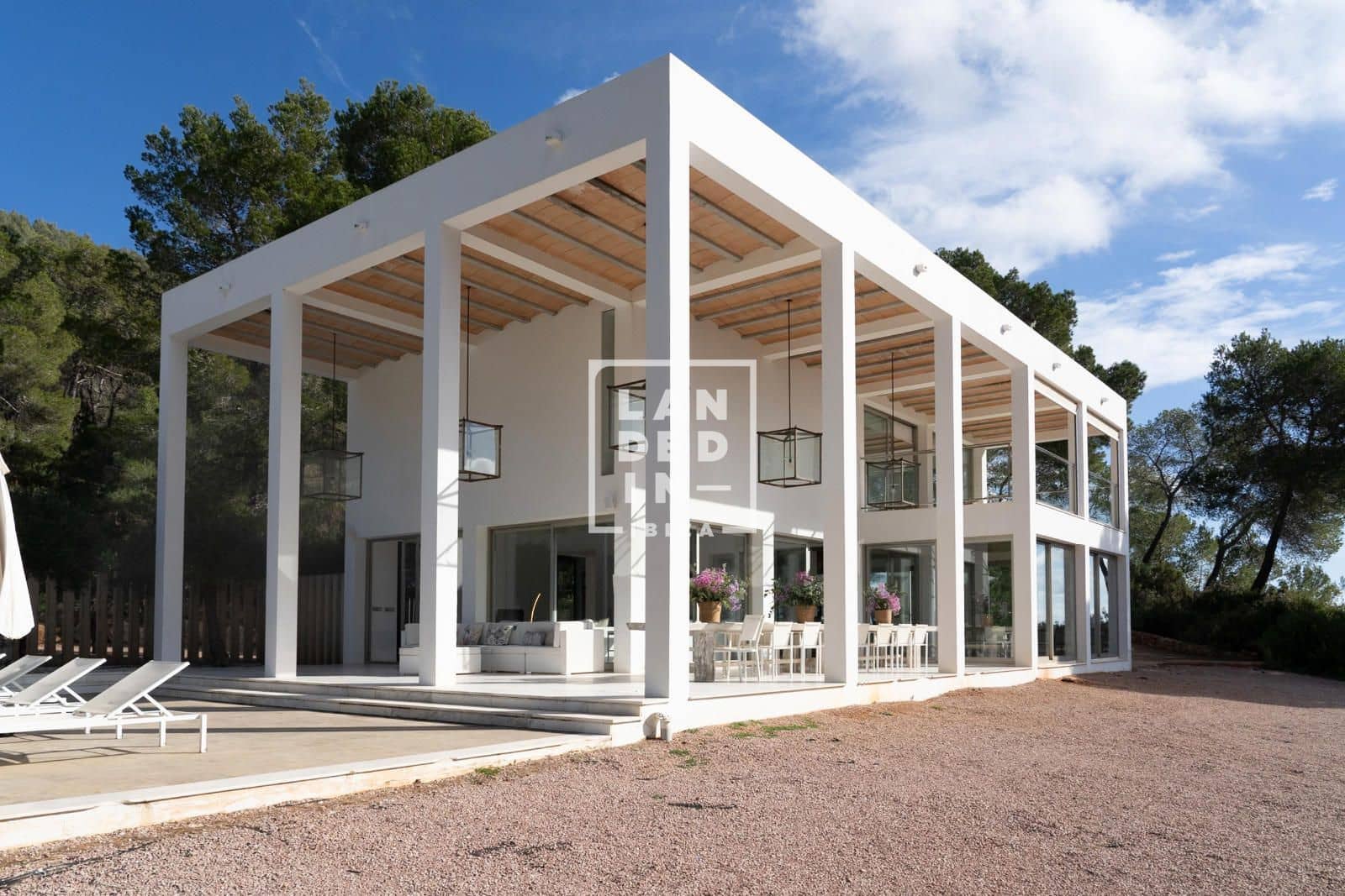 Chalet de 6 habitaciones en Santa Eulalia / Santa Eularia en venta con piscina - 6.500.000 € (Ref: 9353985)