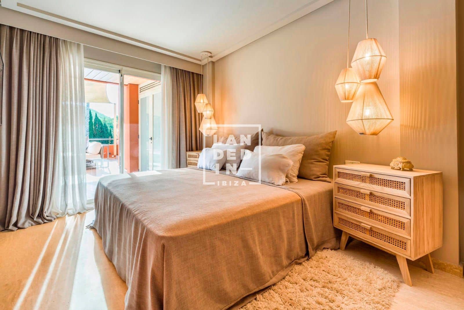 2 sypialnia Mieszkanie na sprzedaż w Roca Llisa z basenem garażem - 850 000 € (Ref: 9432459)