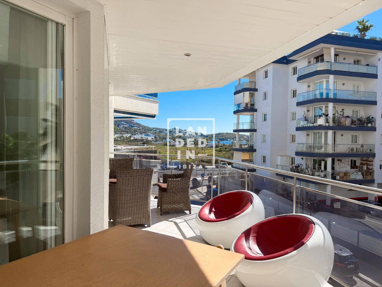 3 sovrum Lägenhet till salu i Ibiza stad med pool - 810 000 € (Ref: 9997524)