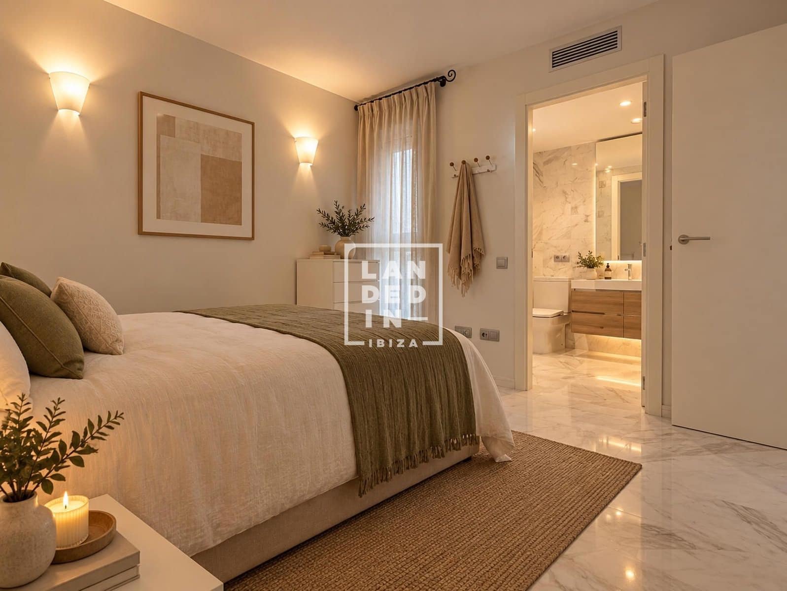 3 bedroom Flat for sale in Ibiza / Eivissa town with pool - € 810,000 (Ref: 9997524)