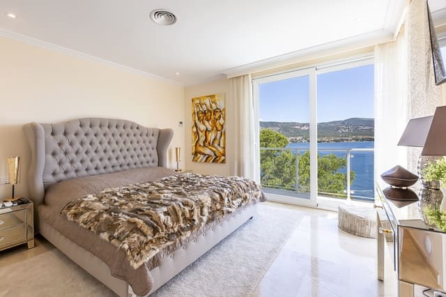 4 soveværelse Byhus til salg i Torrenova, Calvià med swimmingpool - € 7.900.000 (Ref: 6627992)