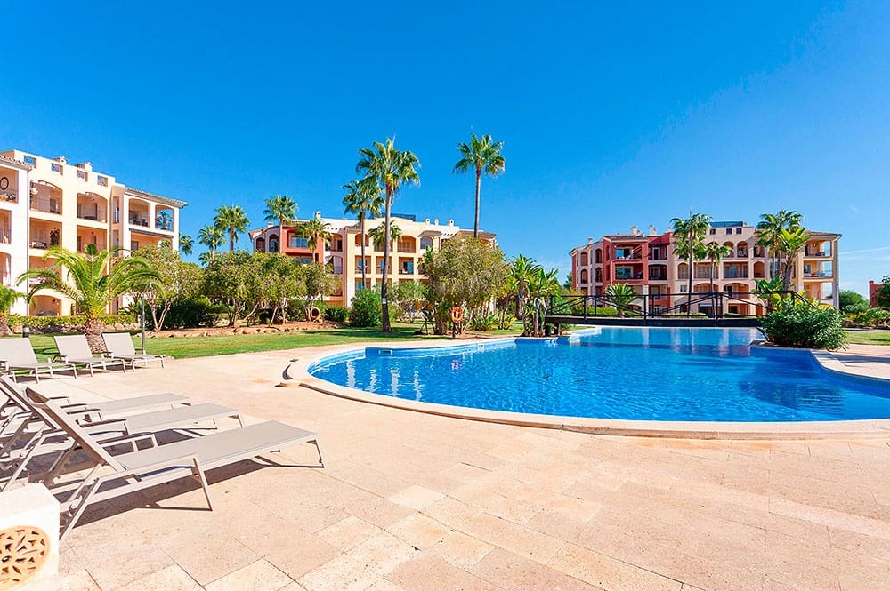 2 quarto Apartamento para venda em Santa Ponsa com piscina - 695 000 € (Ref: 9104001)