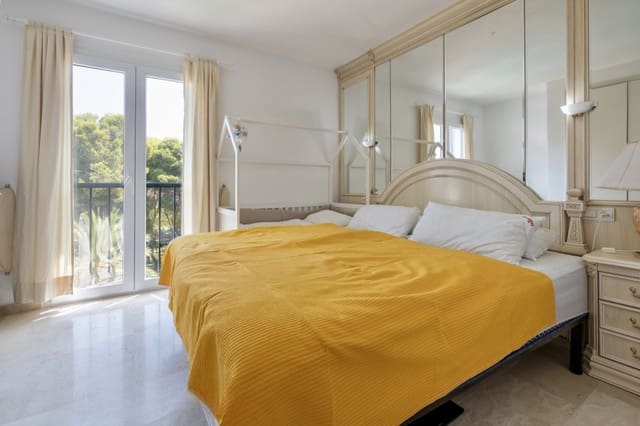 2 soveværelse Penthouse til salg i Santa Ponsa, Calvià med swimmingpool - € 799.000 (Ref: 9133710)