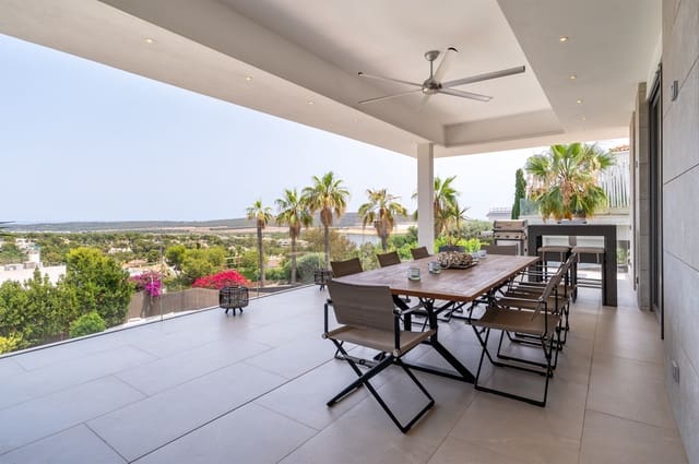 4 chambre Villa/Maison à vendre à Santa Ponsa, Calvià avec piscine - 4 850 000 € (Ref: 9133713)