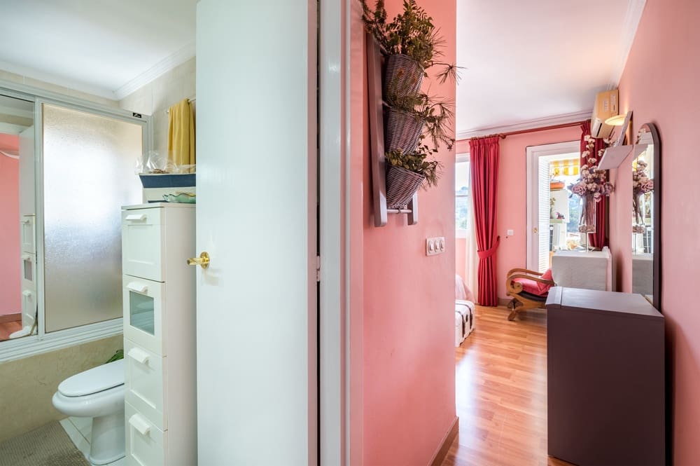 Piso de 3 habitaciones en Santa Ponsa en venta - 550.000 € (Ref: 9136120)