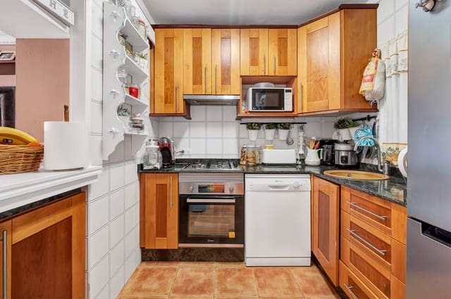 3 chambre Appartement à vendre à Santa Ponsa, Calvià - 550 000 € (Ref: 9136120)