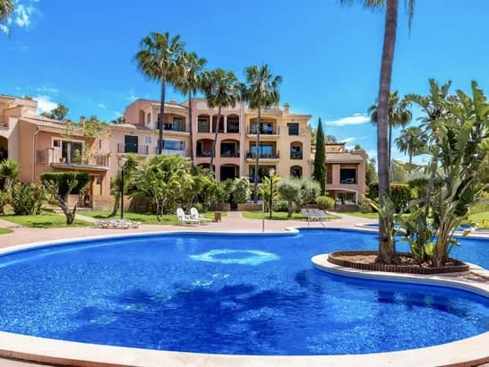 3 soveværelse Penthouse til salg i Santa Ponsa med swimmingpool - € 735.000 (Ref: 9136121)