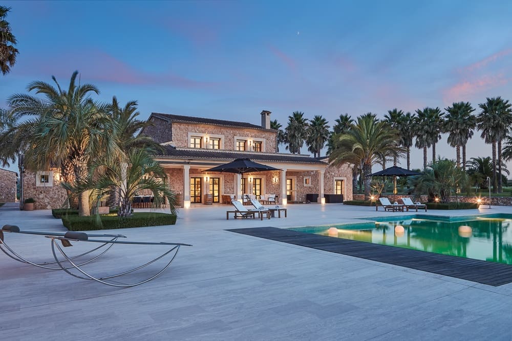 7 bedroom Finca/Country House for sale in Santa Eugenia with pool - € 9,800,000 (Ref: 9136122)