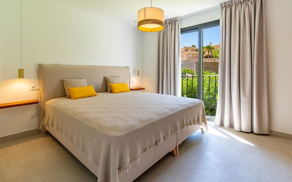 2 quarto Apartamento para venda em Es Camp De Mar / El Camp De Mar com piscina - 850 000 € (Ref: 9136124)