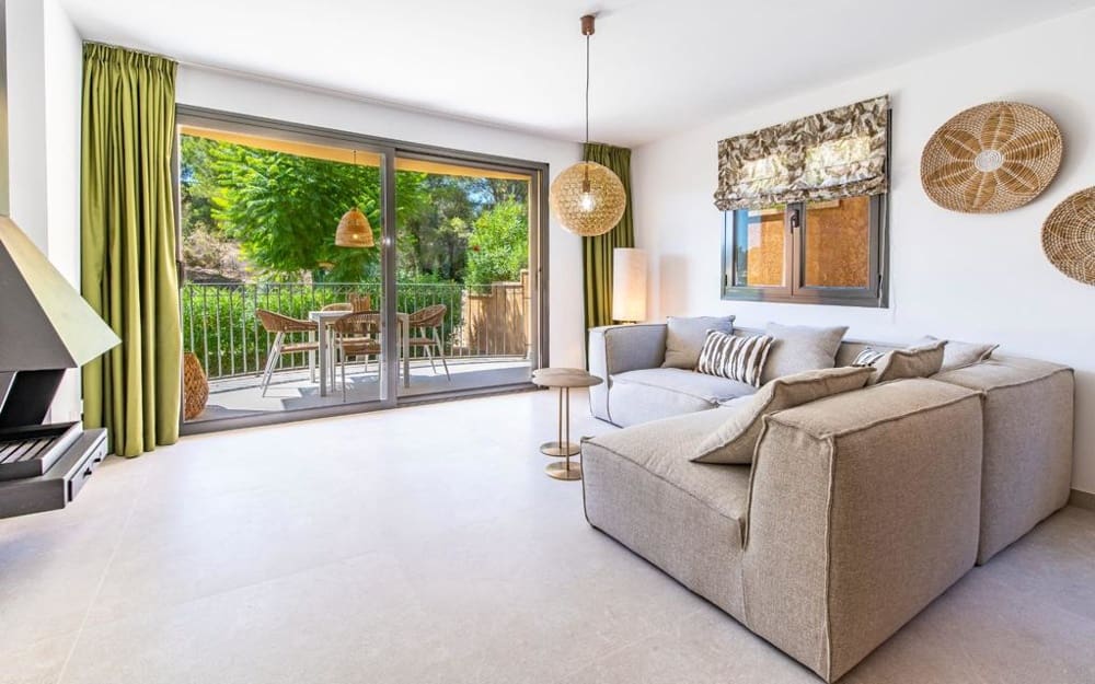 2 quarto Apartamento para venda em Es Camp De Mar / El Camp De Mar com piscina - 850 000 € (Ref: 9136124)