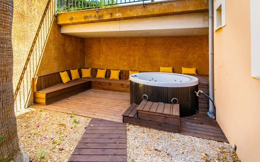 2 quarto Apartamento para venda em Es Camp De Mar / El Camp De Mar com piscina - 850 000 € (Ref: 9136124)