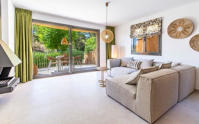 2 sypialnia Mieszkanie na sprzedaż w Es Camp De Mar / El Camp De Mar, Andratx z basenem - 850 000 € (Ref: 9136124)