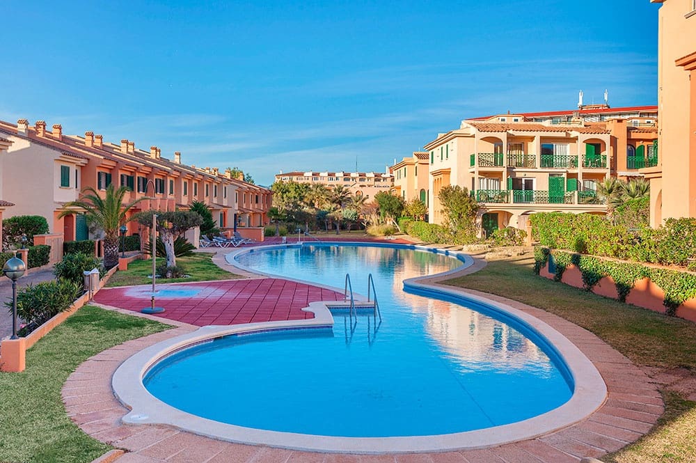 3 soveværelse Penthouse til salg i El Toro / Port Adriano med swimmingpool - € 750.000 (Ref: 9136126)