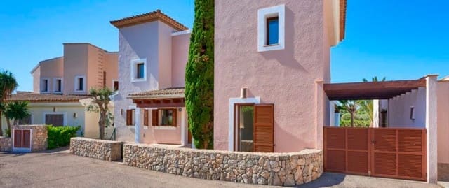 3 Zimmer Villa zu verkaufen in Santa Ponsa, Calvià mit Pool - 1.750.000 € (Ref: 9241209)