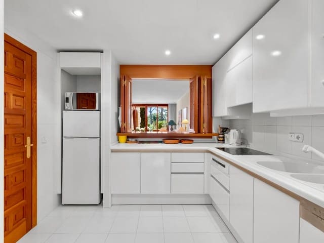 2 chambre Appartement à vendre à Santa Ponsa, Calvià avec piscine - 670 000 € (Ref: 9241210)