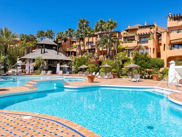 2 chambre Appartement à vendre à Santa Ponsa, Calvià avec piscine - 670 000 € (Ref: 9241210)